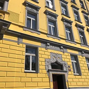 hotellátogatás