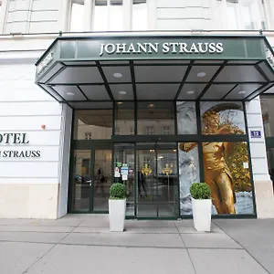 4* מלון Johann Strauss