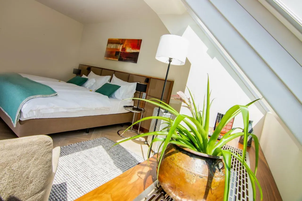 Est Residence Schoenbrunn Vienna - Apartments