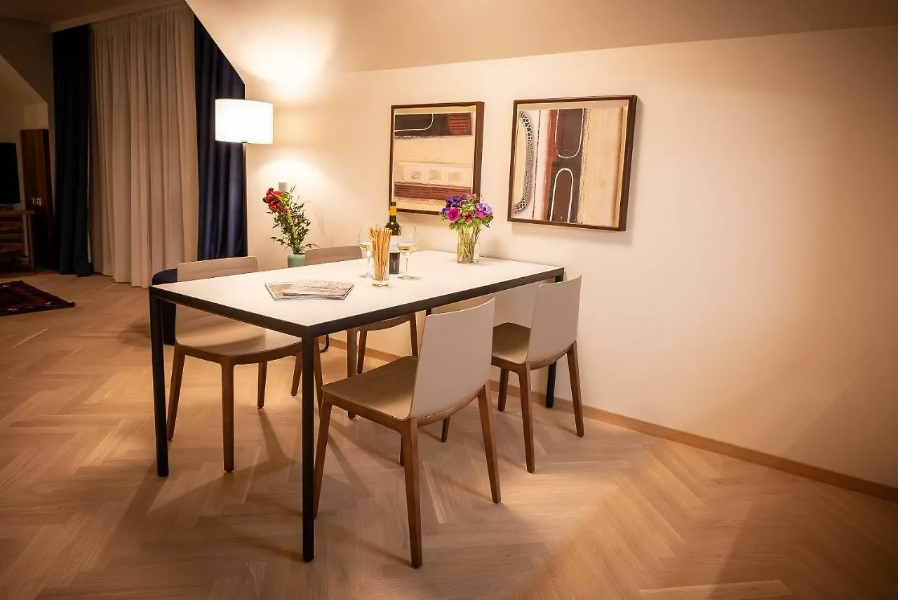 Est Residence Schoenbrunn Vienna - Apartments 0*,